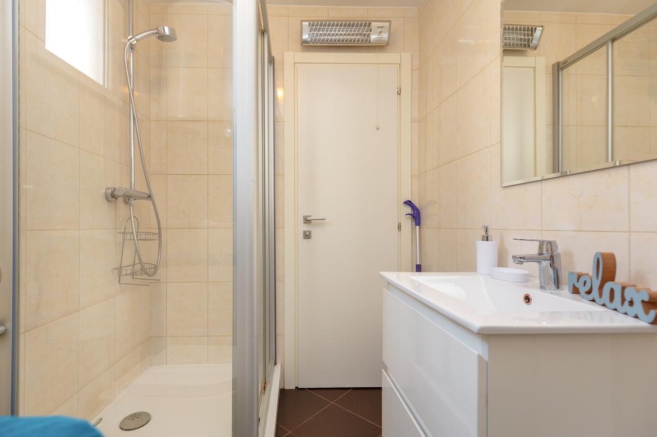 Two Bedroom Sunny Suite دوبروفينك المظهر الخارجي الصورة
